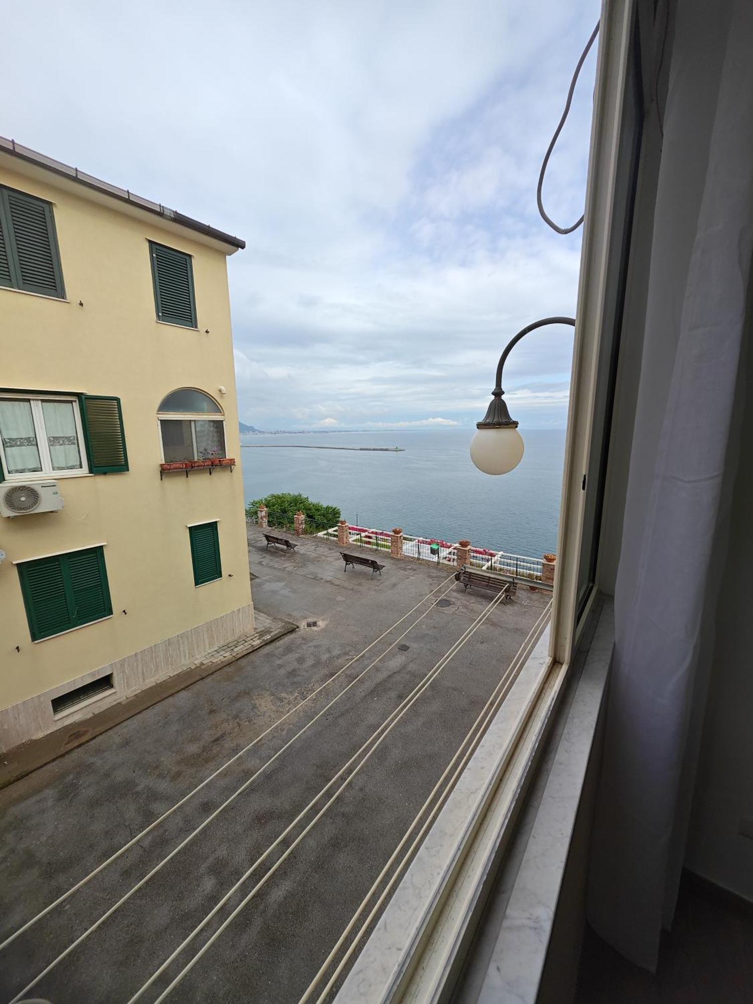 Casa Ferrigno Apartment Vietri sul Mare Exterior photo